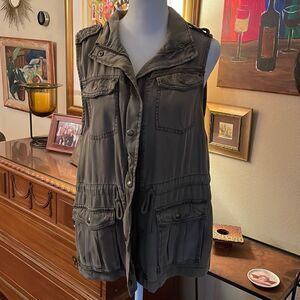 Max Jeans Utility Cargo Vest - M